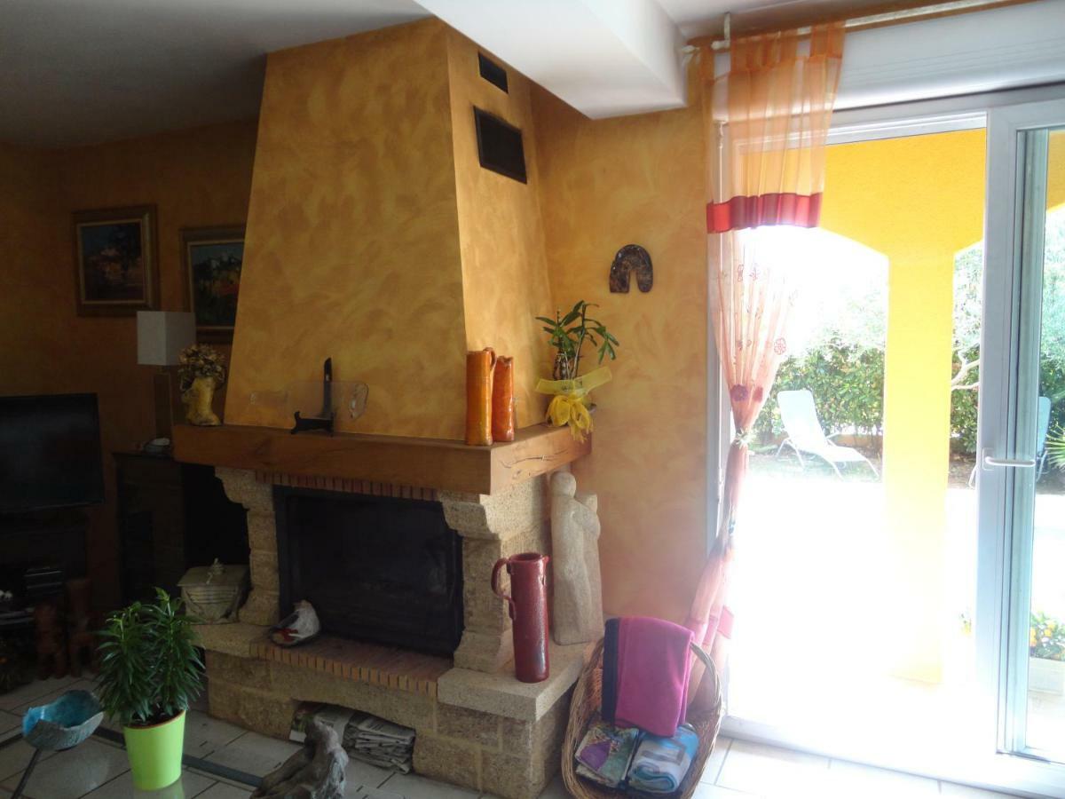 Deux Chambres dans Villa de Charme Proche Mer Cuers Extérieur photo